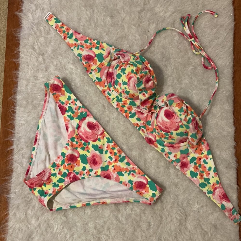 Aerie floral bikini balconette style bandeau